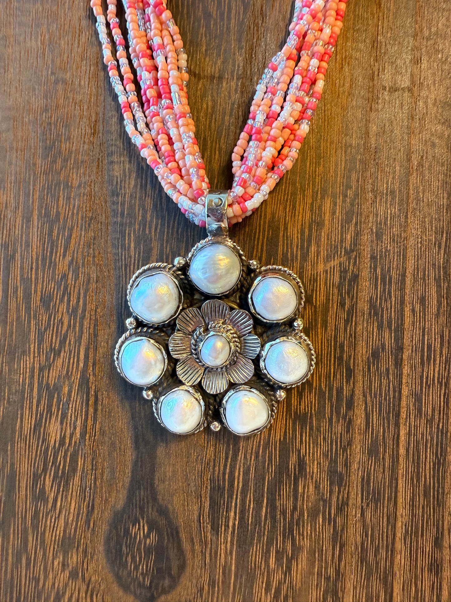 Mother of Pearl flower necklace